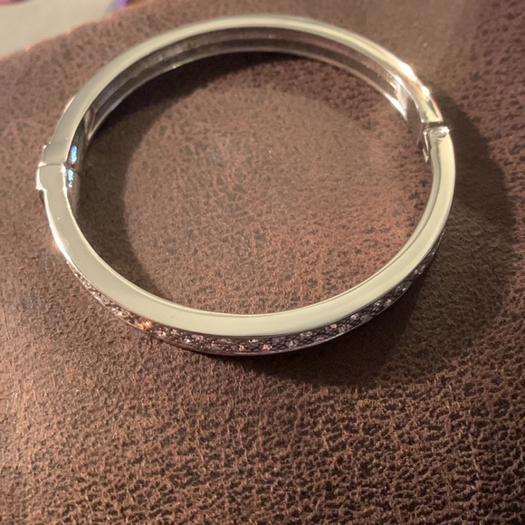 Bracelet - Picture 2 of 2